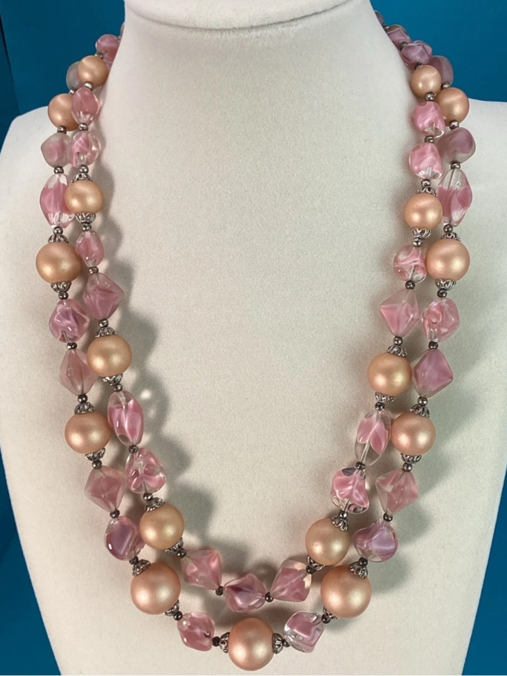 Trifari Signed Pink Crystal & Cream Faux Pearl Beaded Necklace Box Clasp